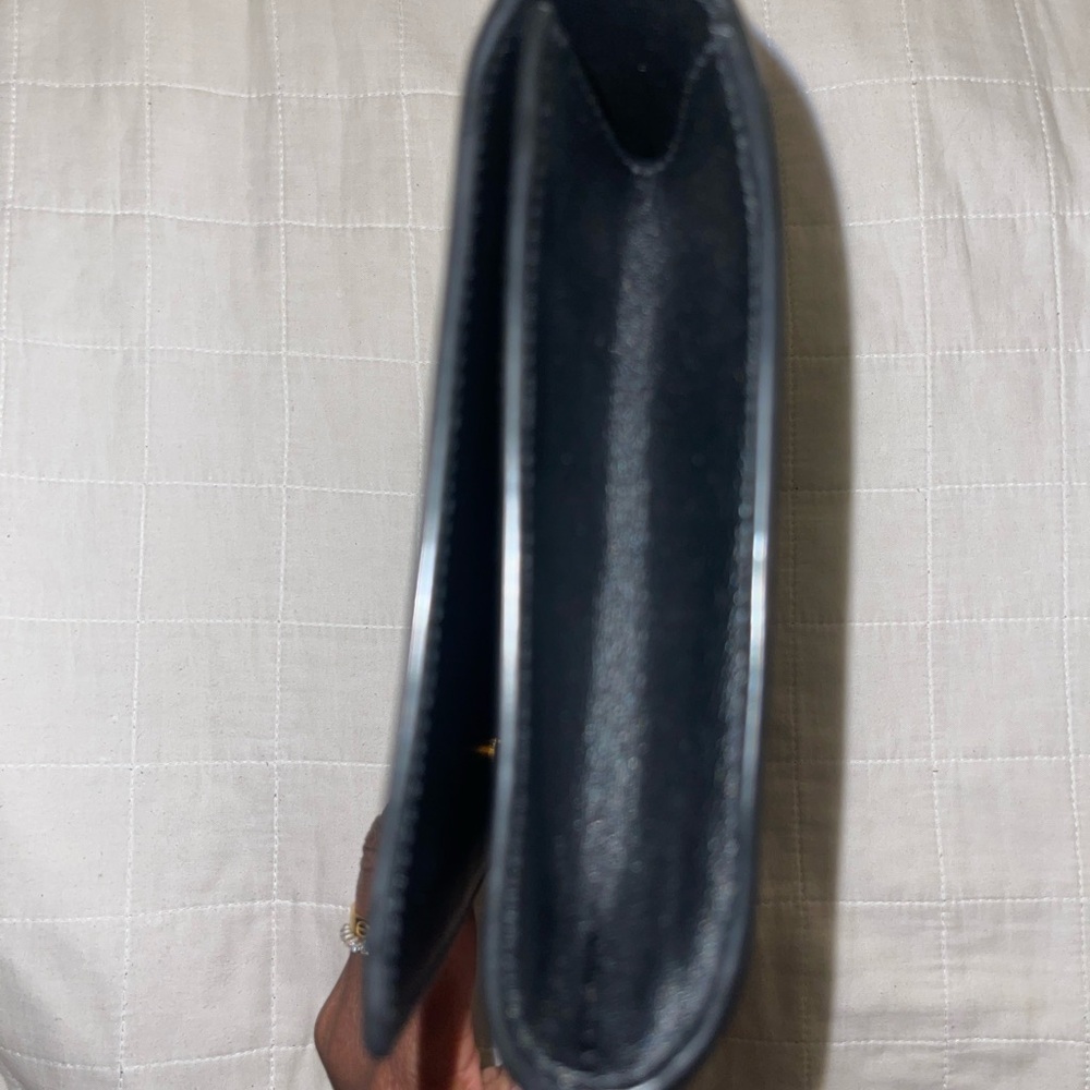 Black authentic YSL clutch with duster bag. - Picture 4 of 8